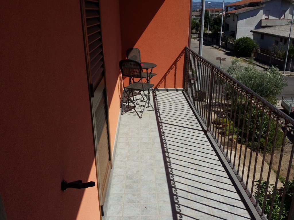 B&B Perdalonga Ghilarza Exterior foto